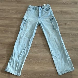 Hollister super stretch cargo pants!